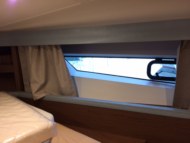 slider 17 Beneteau Gran Turismo 40